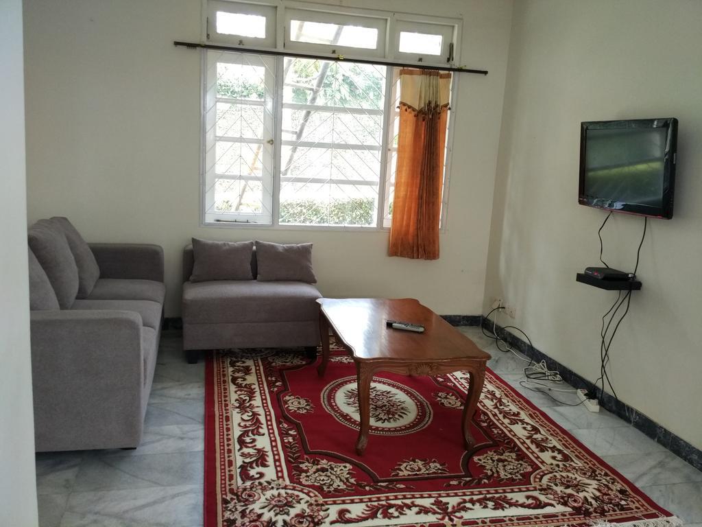 Villa Sabrina Bumi Ciherang Panjaweujan 외부 사진